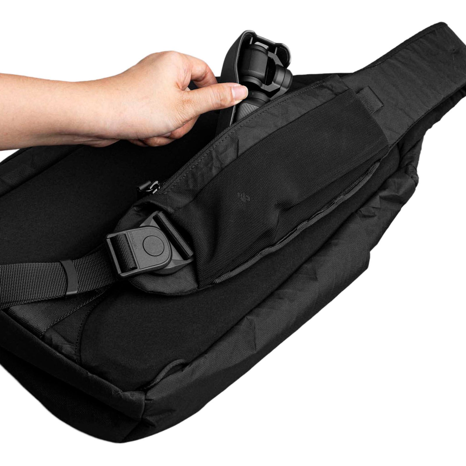 Metro Crossbody | Left Shoulder