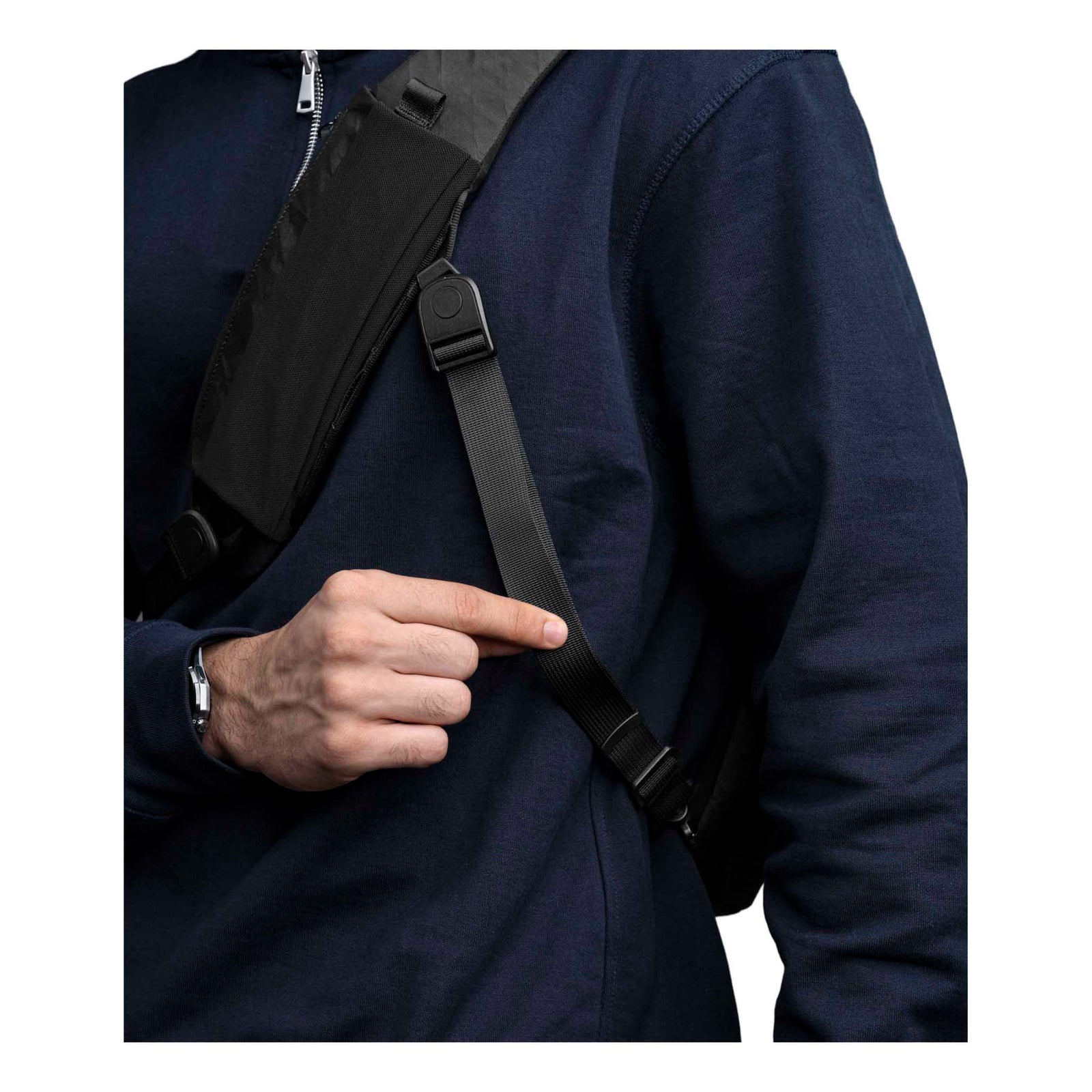 Metro Crossbody | Left Shoulder