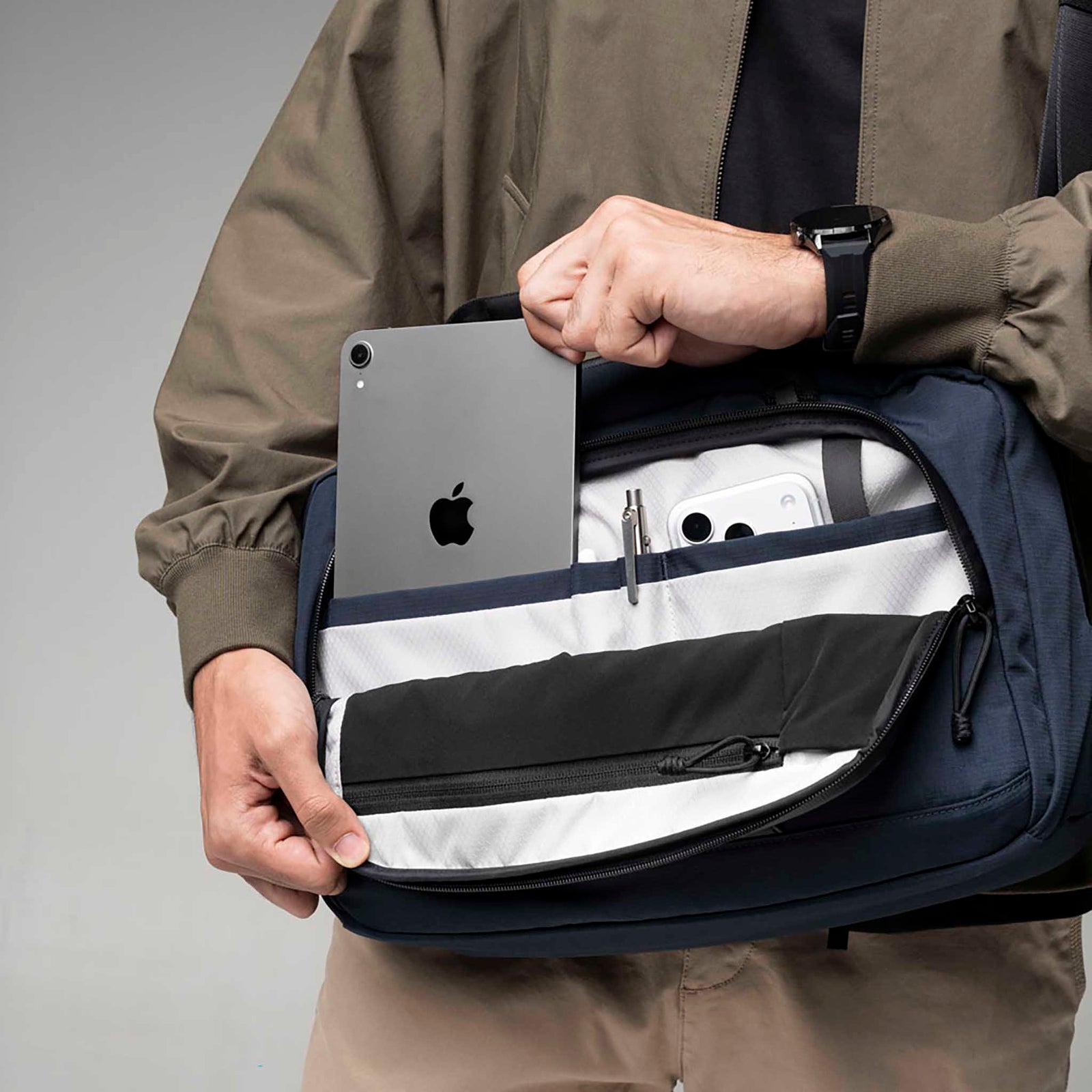 Bravo Brief | 14" Alpaka AA010910624 Briefcases 13L / Moonlight Blue Axoflux 400D Ripstop Nylon