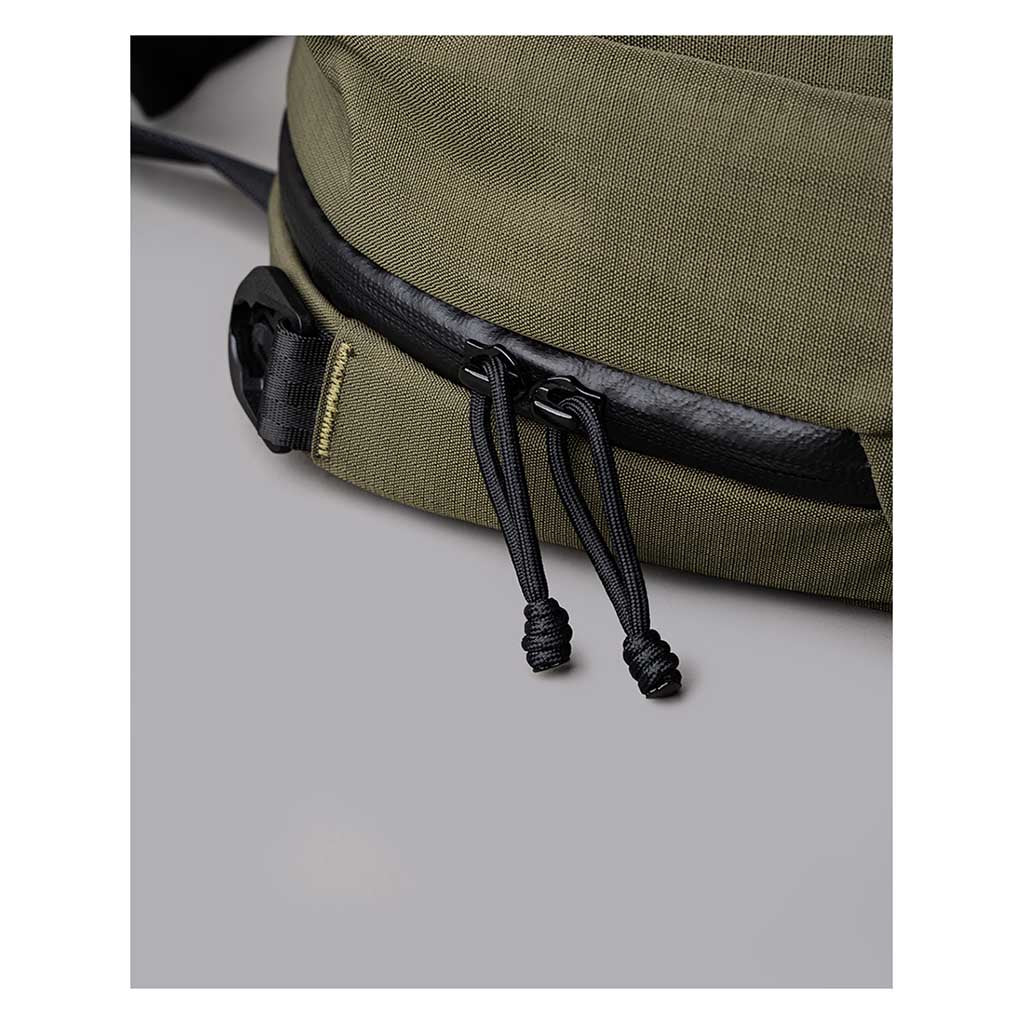 Bravo Brief Alpaka AA010820524 Briefcases 15L / Green | Axoflux 400D