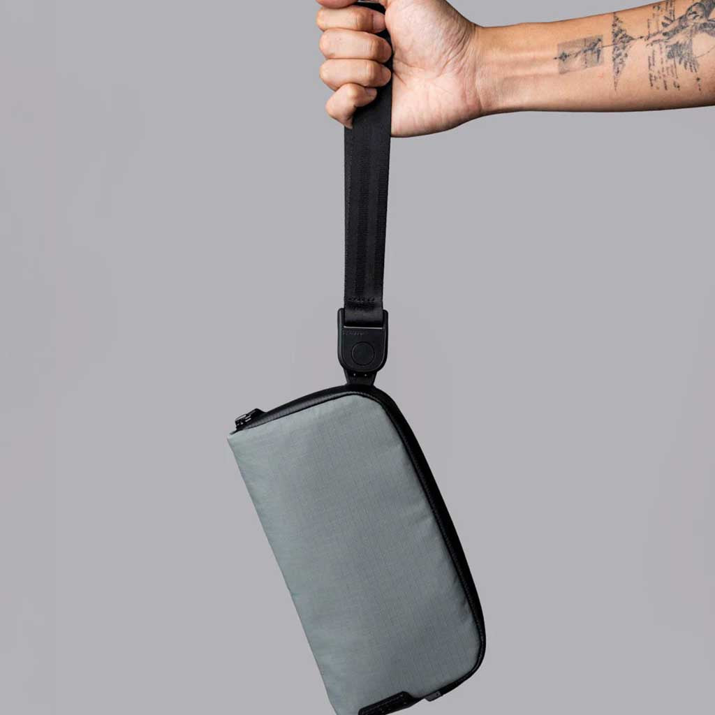Flight Pouch Alpaka AA010510218 Pouches 300ml / Grey | Axoflux 210D