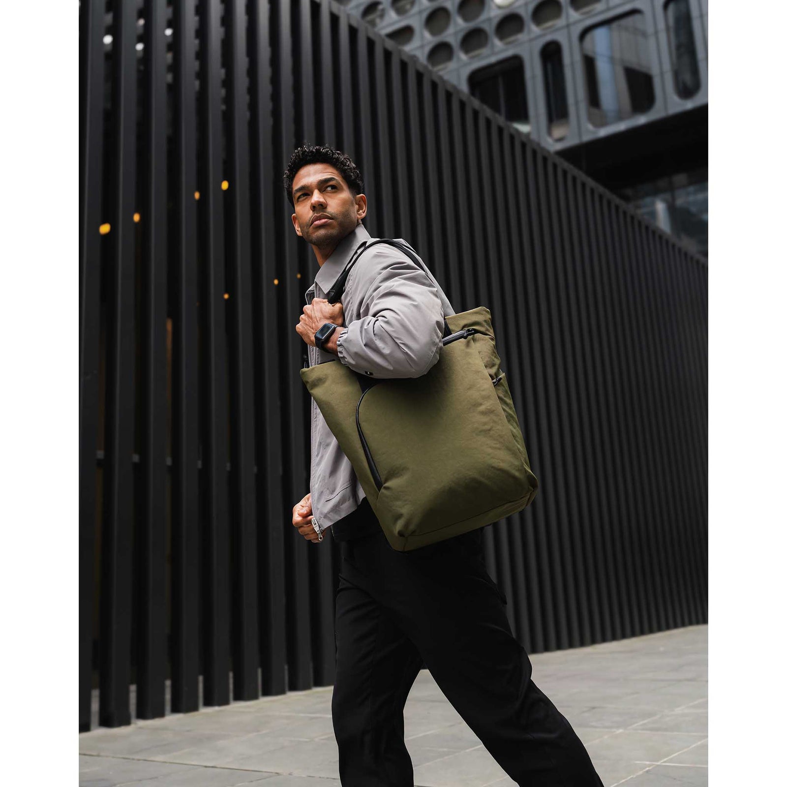 Flow Totepack Alpaka AA010850624 Tote Bags 14L / Blue | Axoflux 400D Washed Nylon
