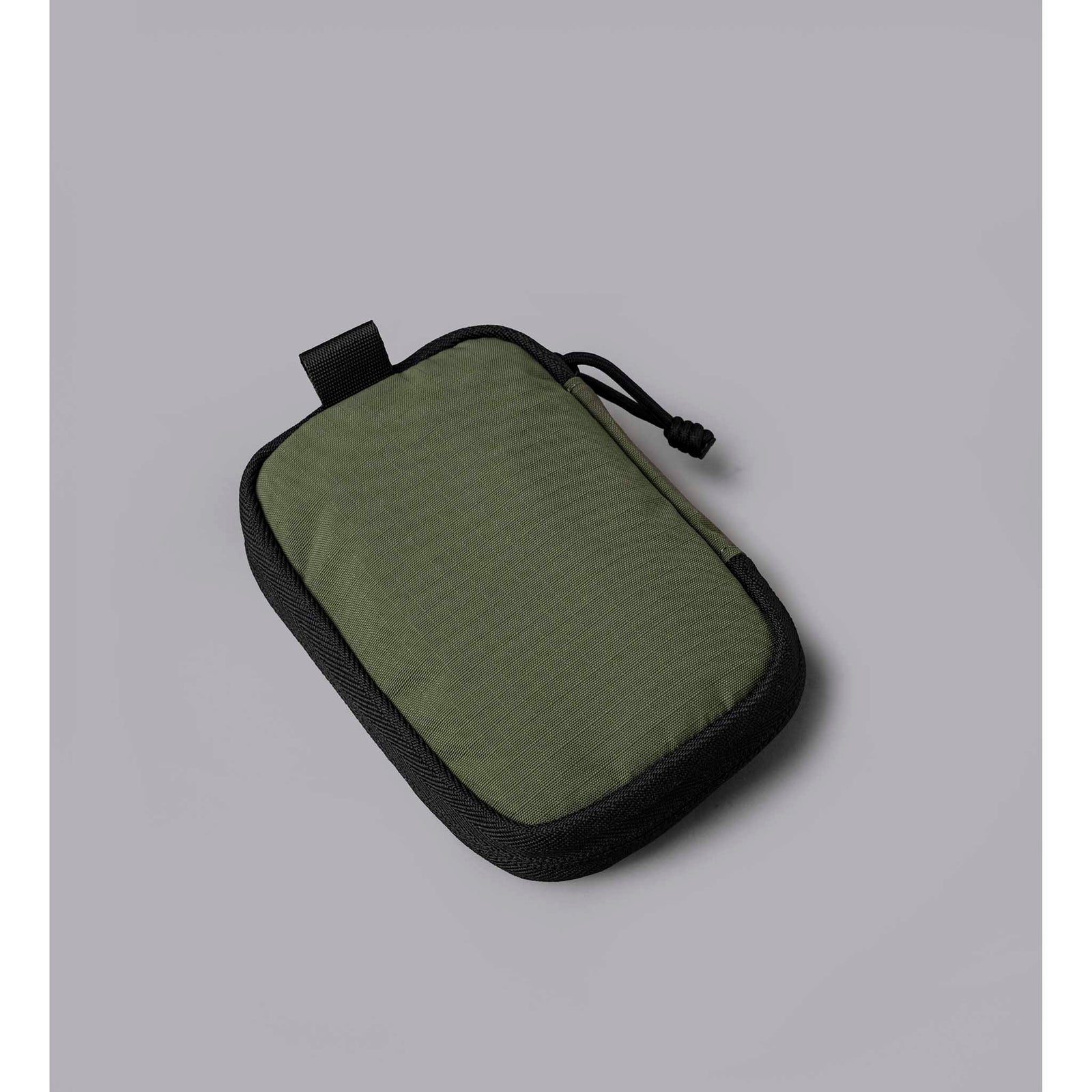 HUB Pouch V2 Alpaka AD010880518 Pouches One Size / Green | Axoflux 210D