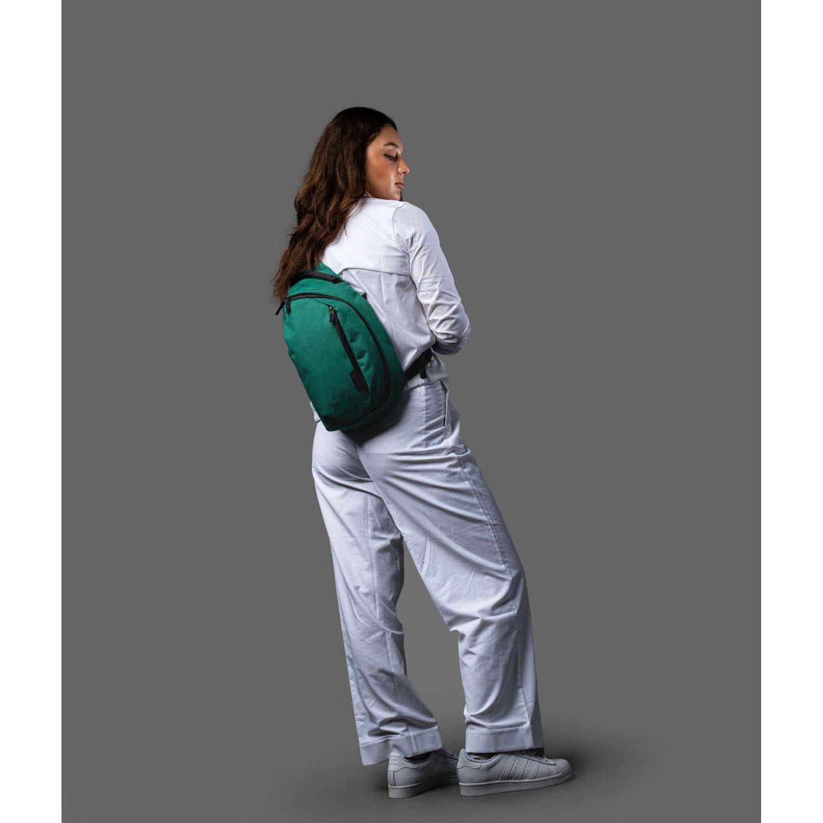 Metro Crossbody | Left Shoulder Alpaka AA010551103 Sling Bags One Size / Cadmium Green | X-Pac VX21