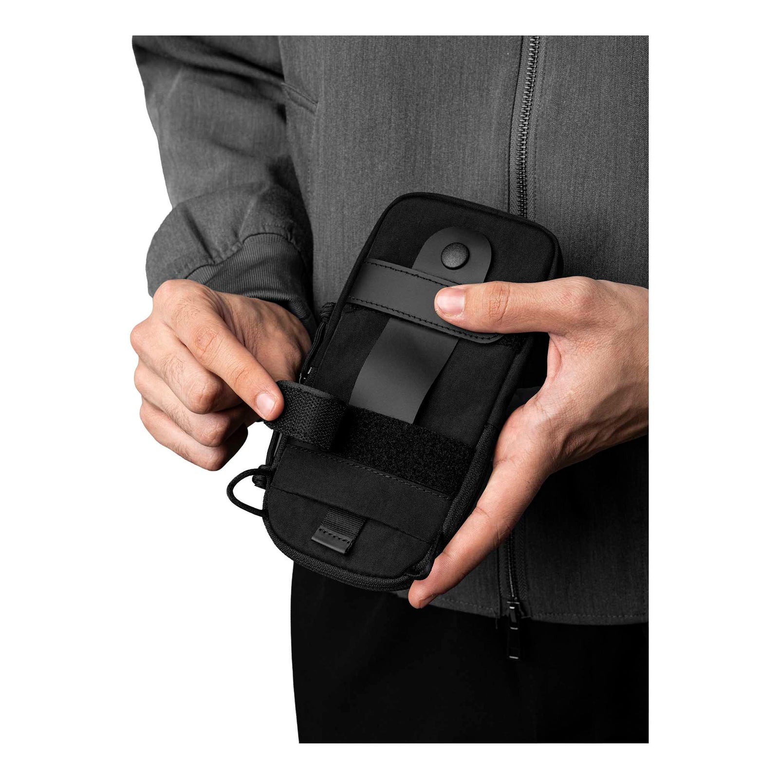 Modular Shoulder Pocket Slim Alpaka AD010920131 Phone Pockets Slim / Black | Axoflux 400D Washed Nylon