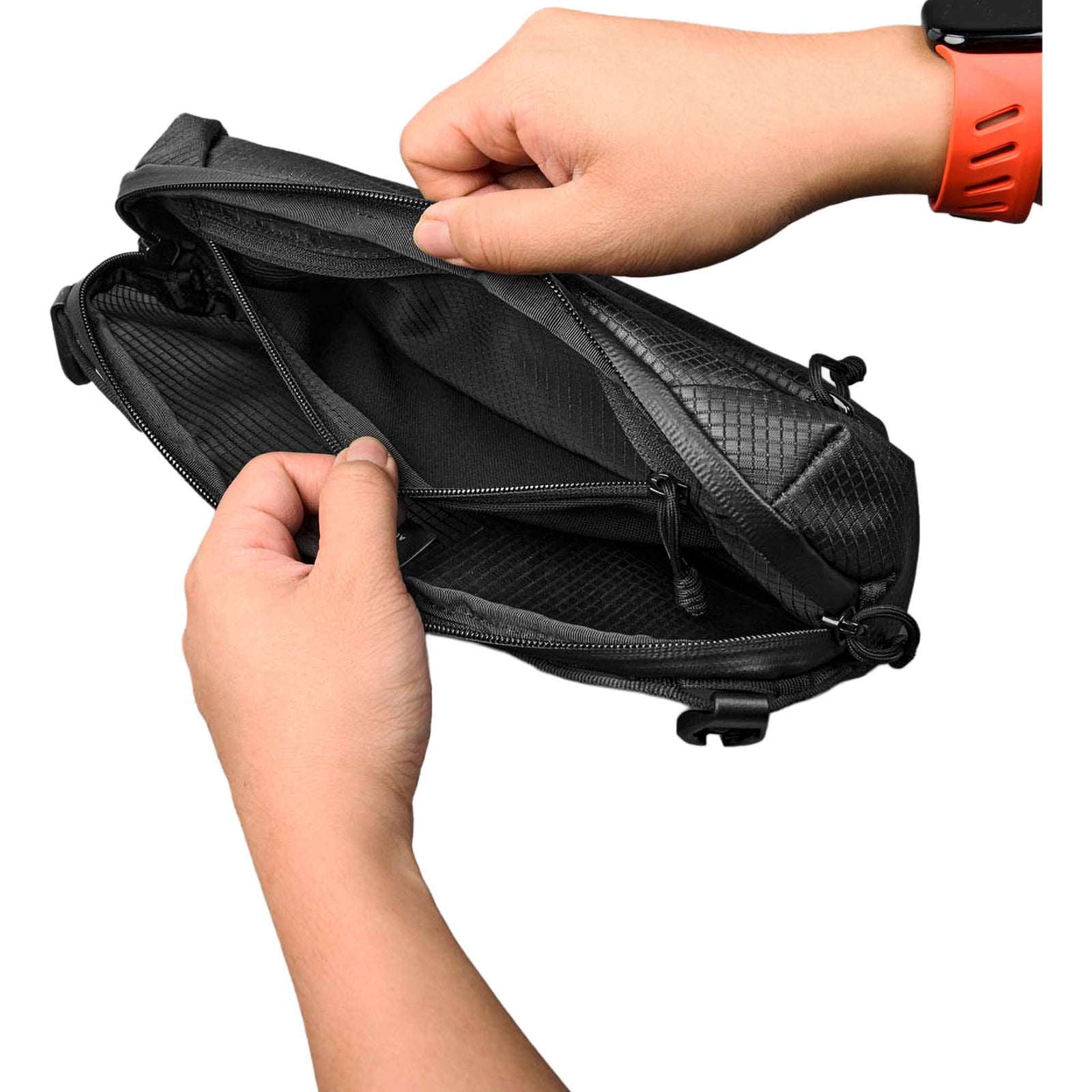 Momentum Sling Alpaka AD010950132 Sling Bags One Size / Axodyne Hybrid Black