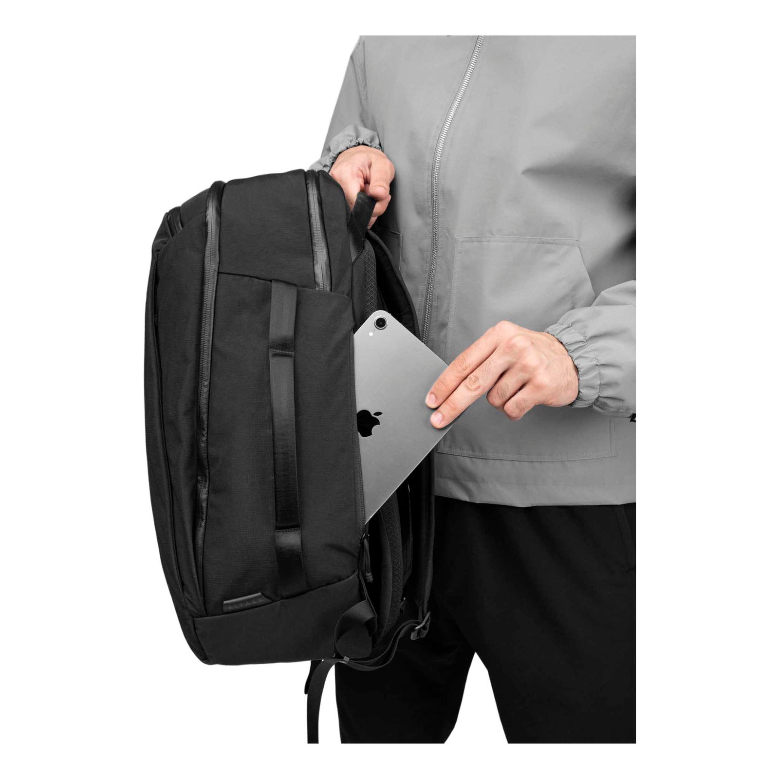 Traverse Backpack 38L Alpaka AA010900124 Backpacks 38L / Black Axoflux 400D Ripstop Nylon