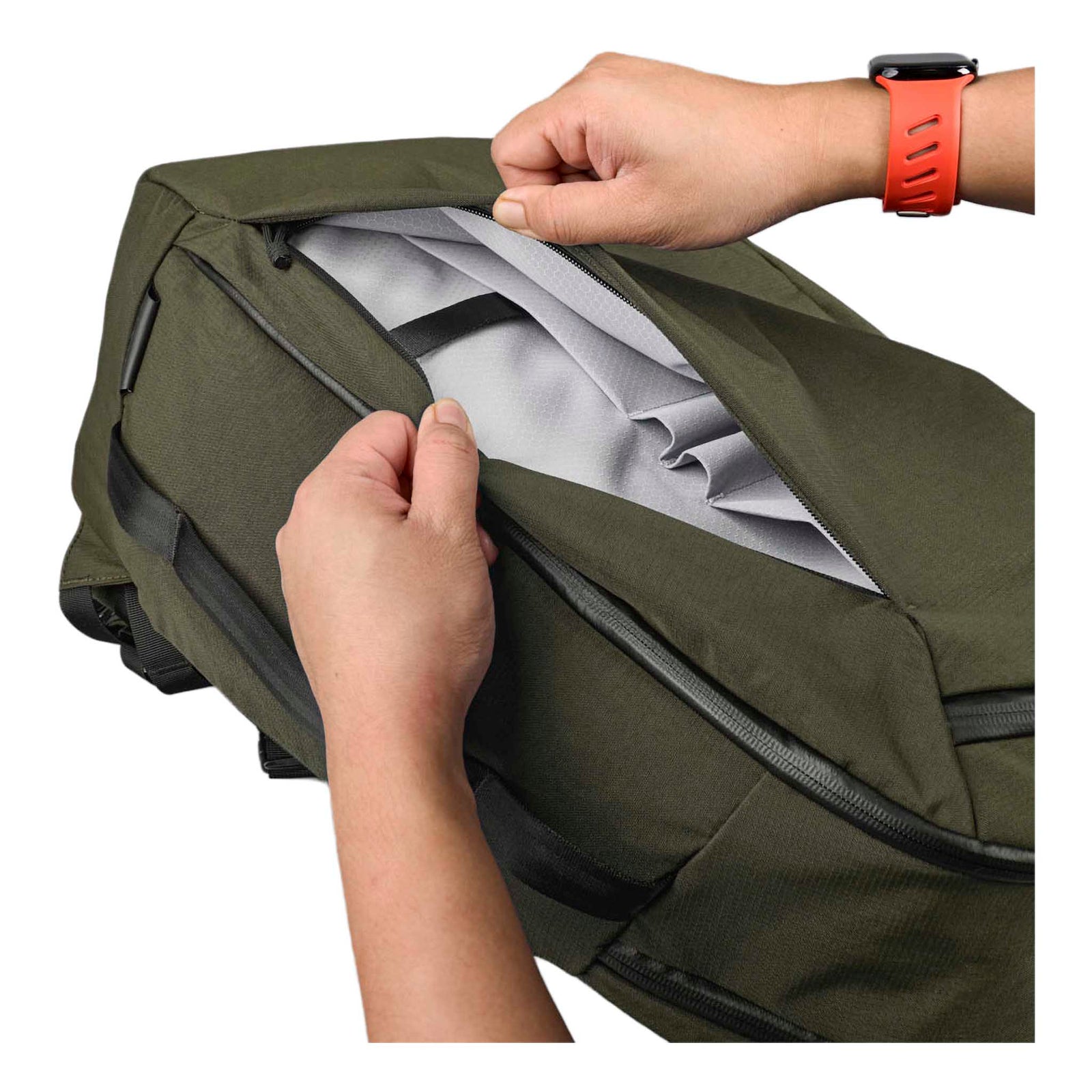 Traverse Backpack 38L Alpaka AA010900524 Backpacks 38L / Green Axoflux 400D Ripstop Nylon