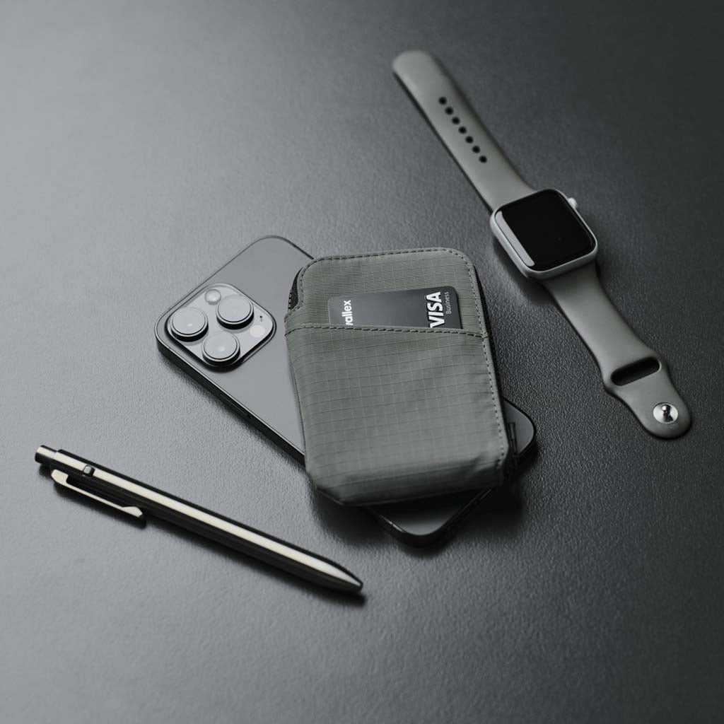 Zip Card Pouch Alpaka AD010570218 Pouches One Size / Grey | Axoflux 210D