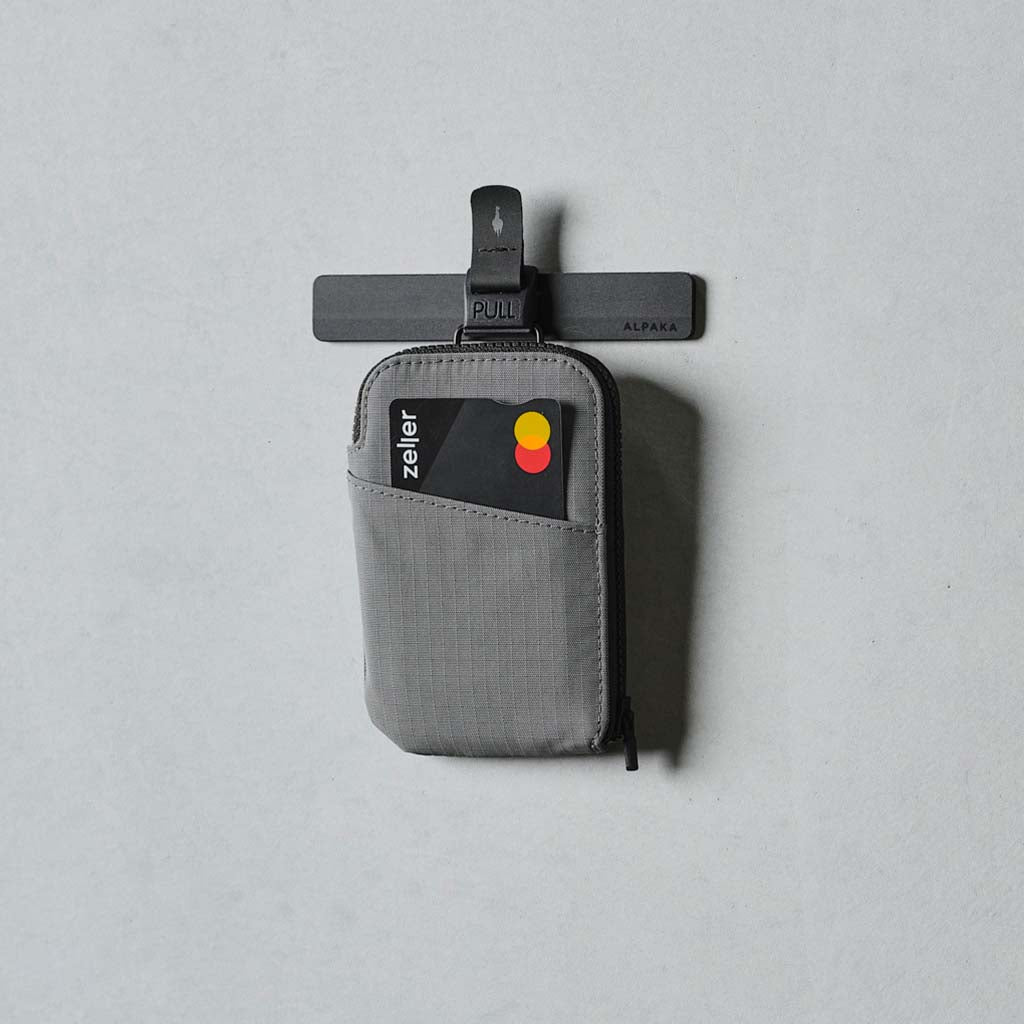 Zip Card Pouch Alpaka AD010570218 Pouches One Size / Grey | Axoflux 210D