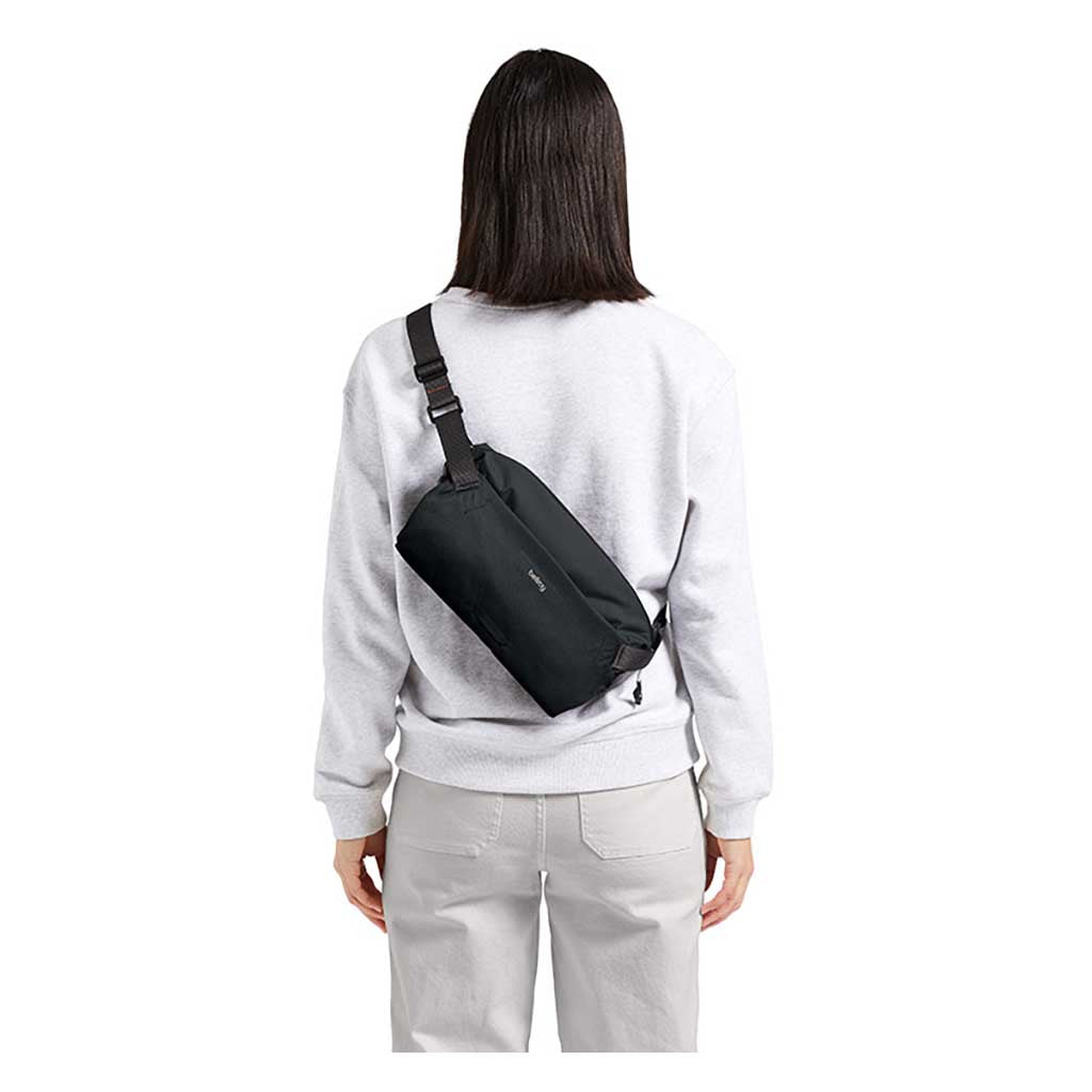 Lite Sling Bellroy BLLA-BLK-234 Sling Bags 7L / Black