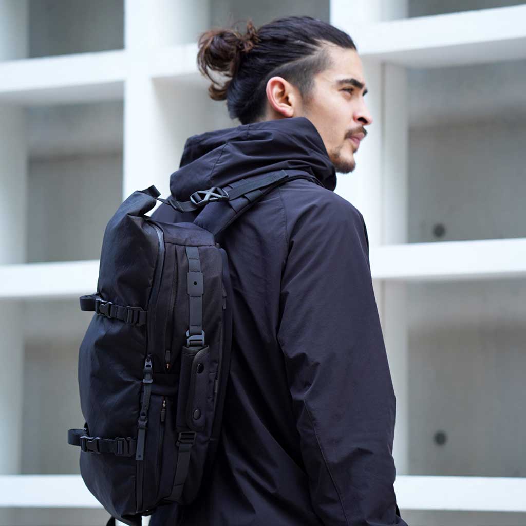 X-PAK EVO Sling Pack CODE OF BELL COFB-XPK2-DBK Backpacks 23L / Daybreak