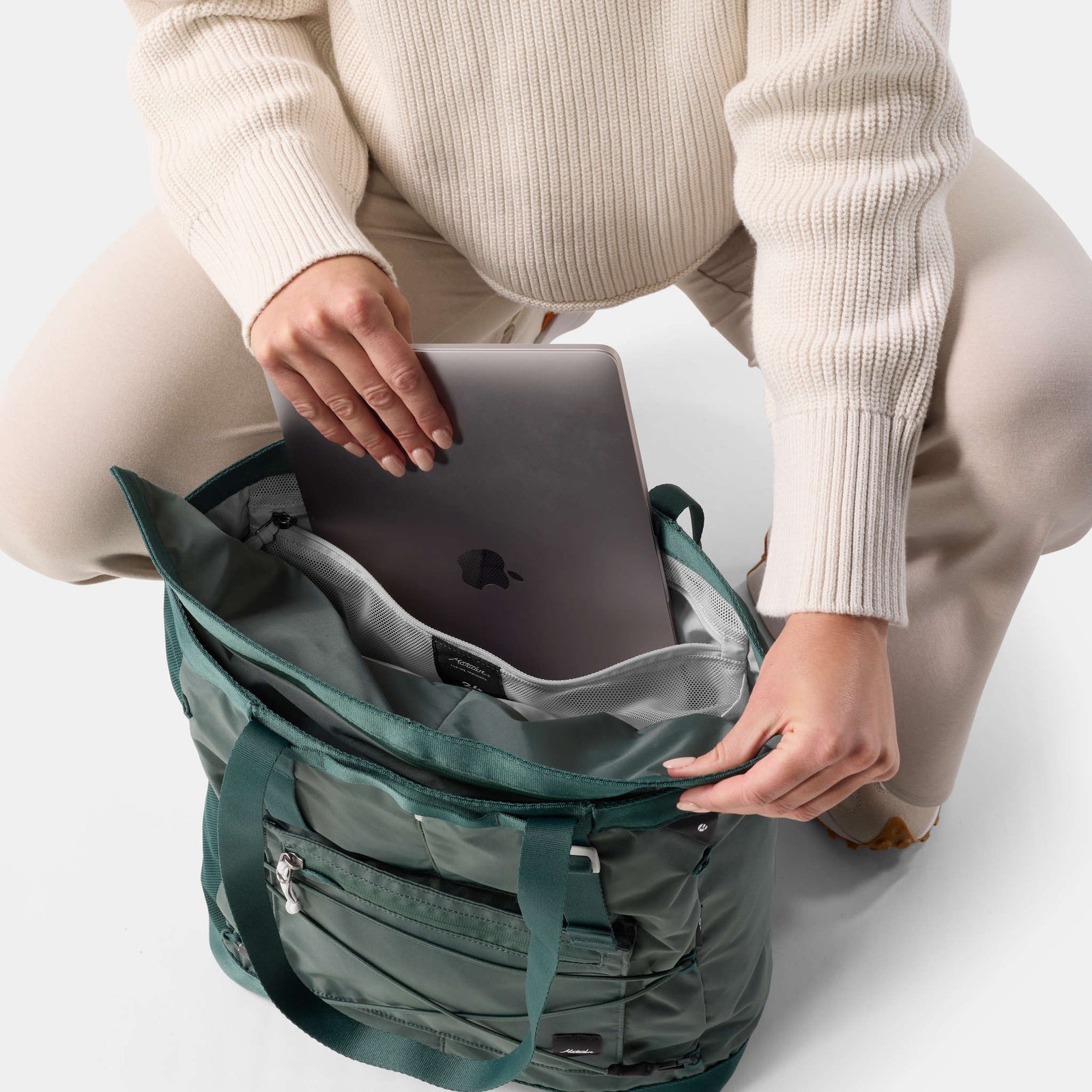 24L Tote Pack Matador MATTP24001GN Tote Bags 24L / Juniper