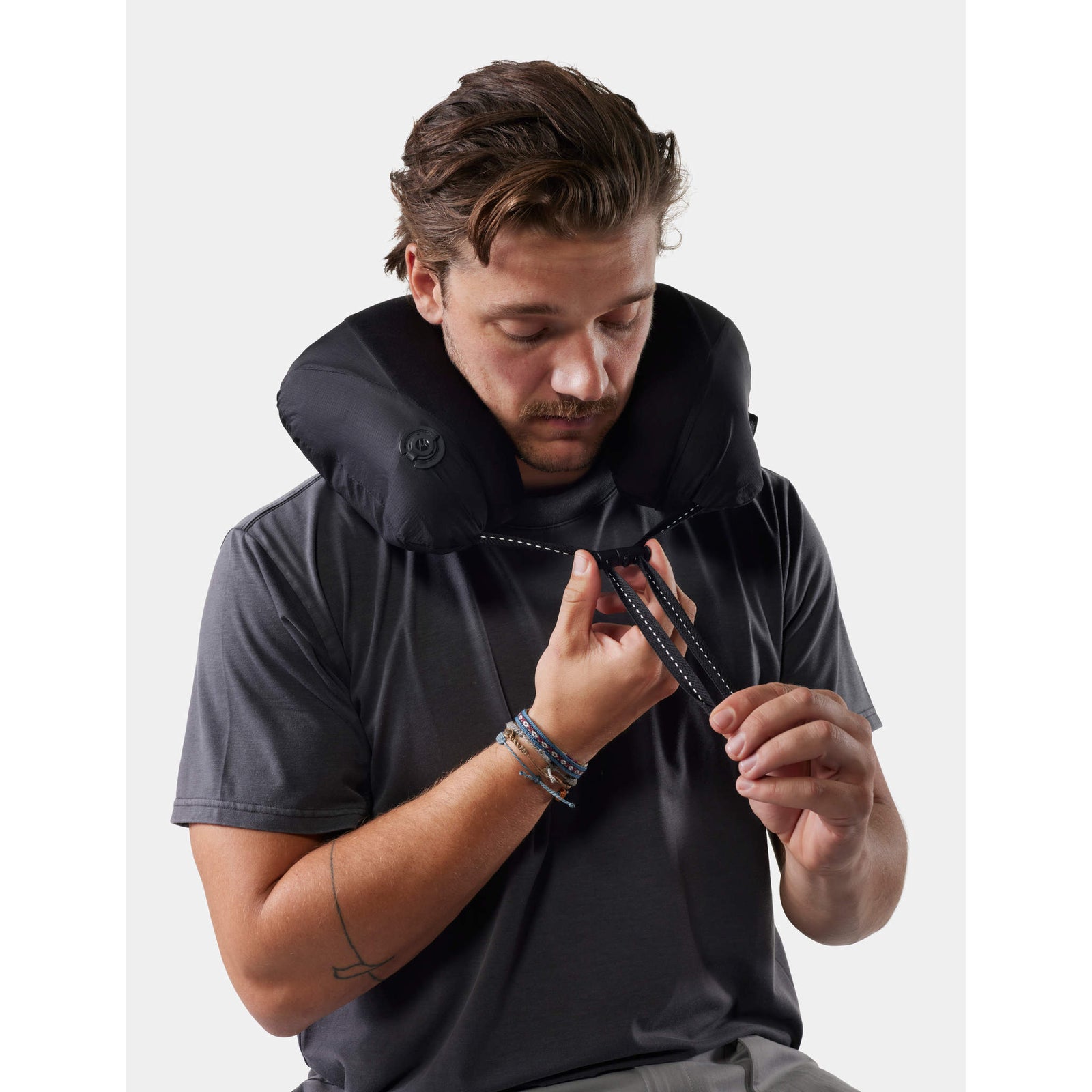 Blackout Travel Pillow Matador MATNP001BK Travel Pillows One Size / Black