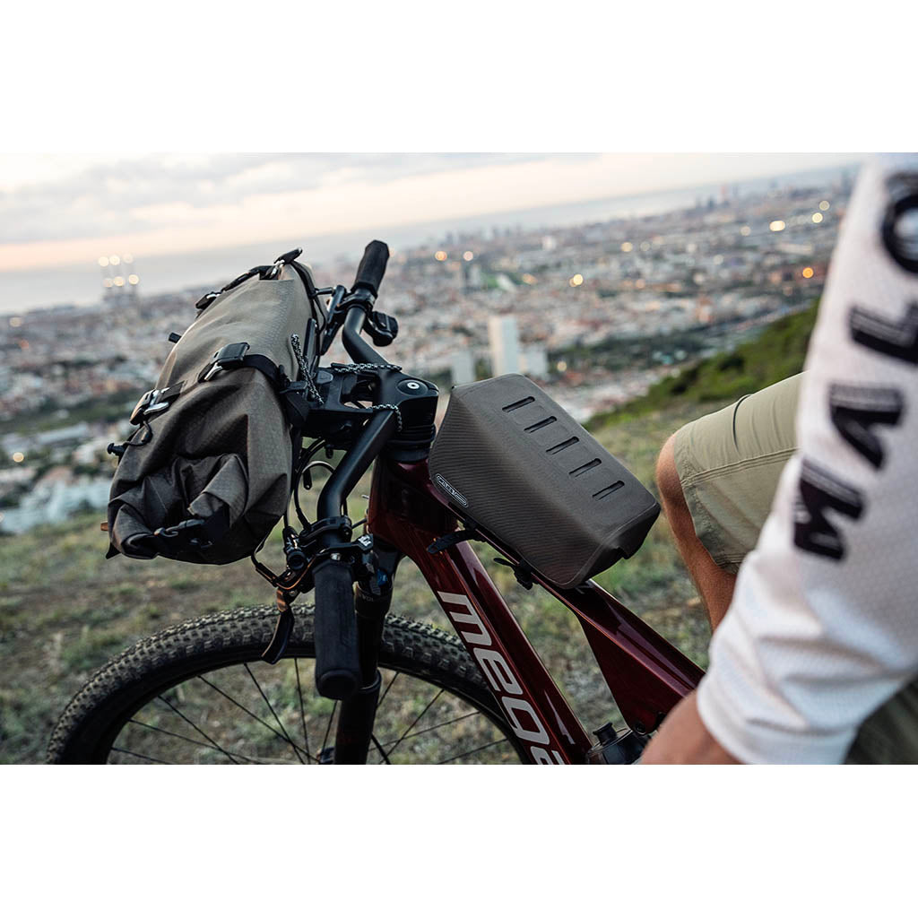 Handlebar Pack Flex ORTLIEB OF9928 Bike Bags 15L / Dark Sand