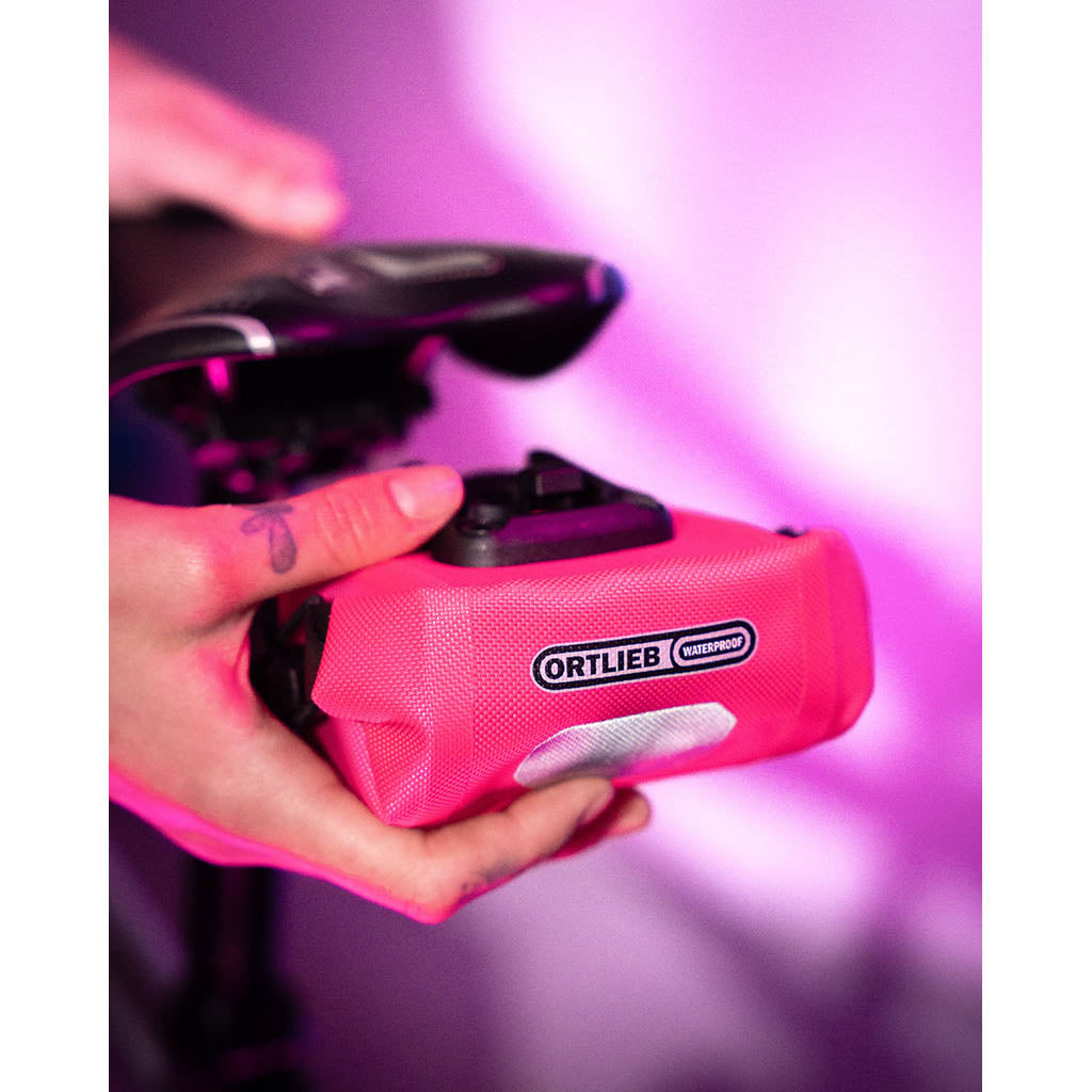 Micro Bag Cyber ORTLIEB OF9666 Bike Bags 0.5L / Cyber Pink