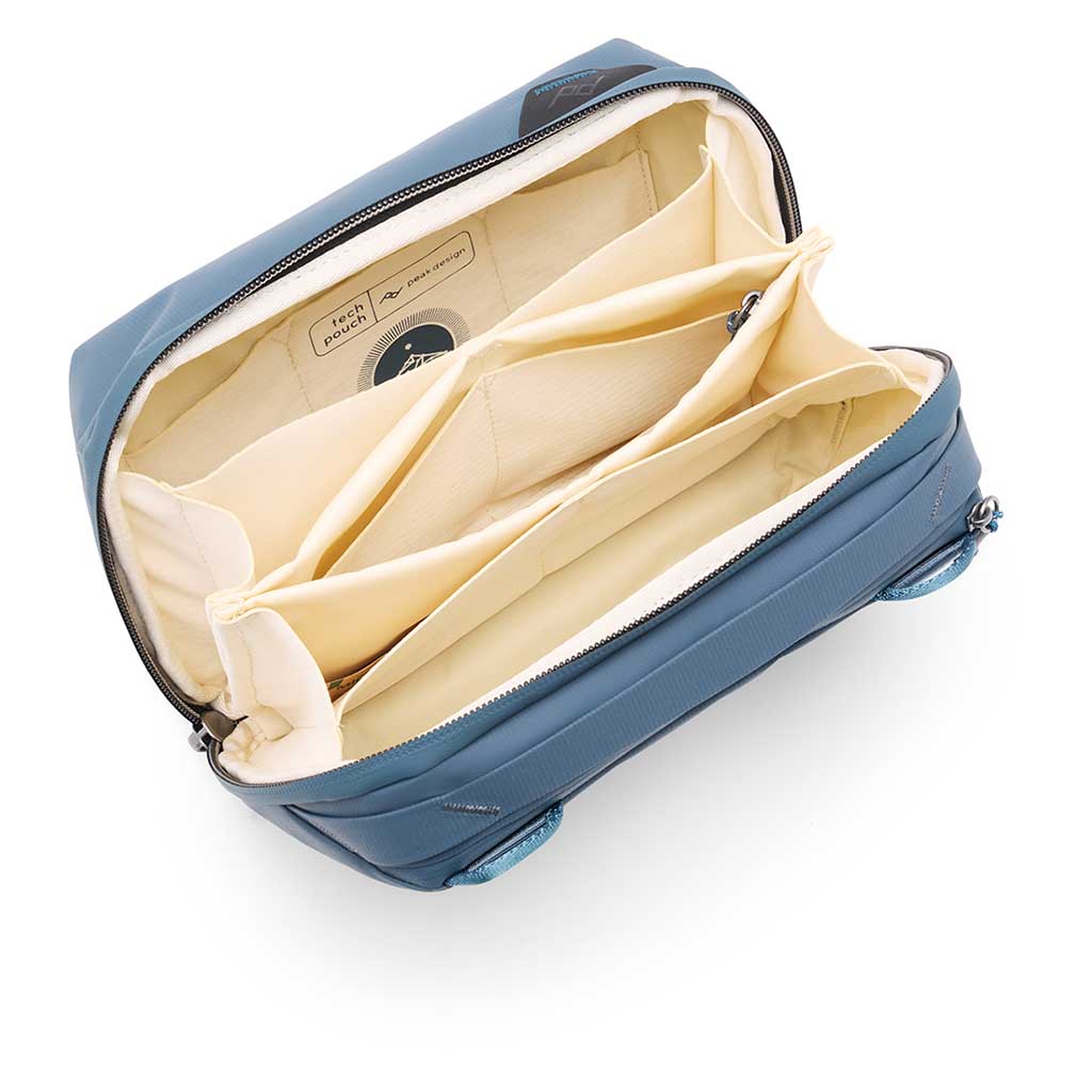 Tech Pouch Peak Design Tech Pouches