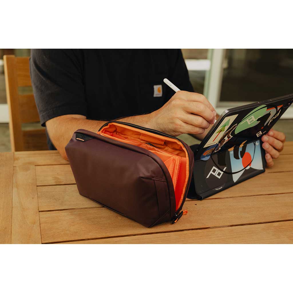 Tech Pouch Peak Design Tech Pouches