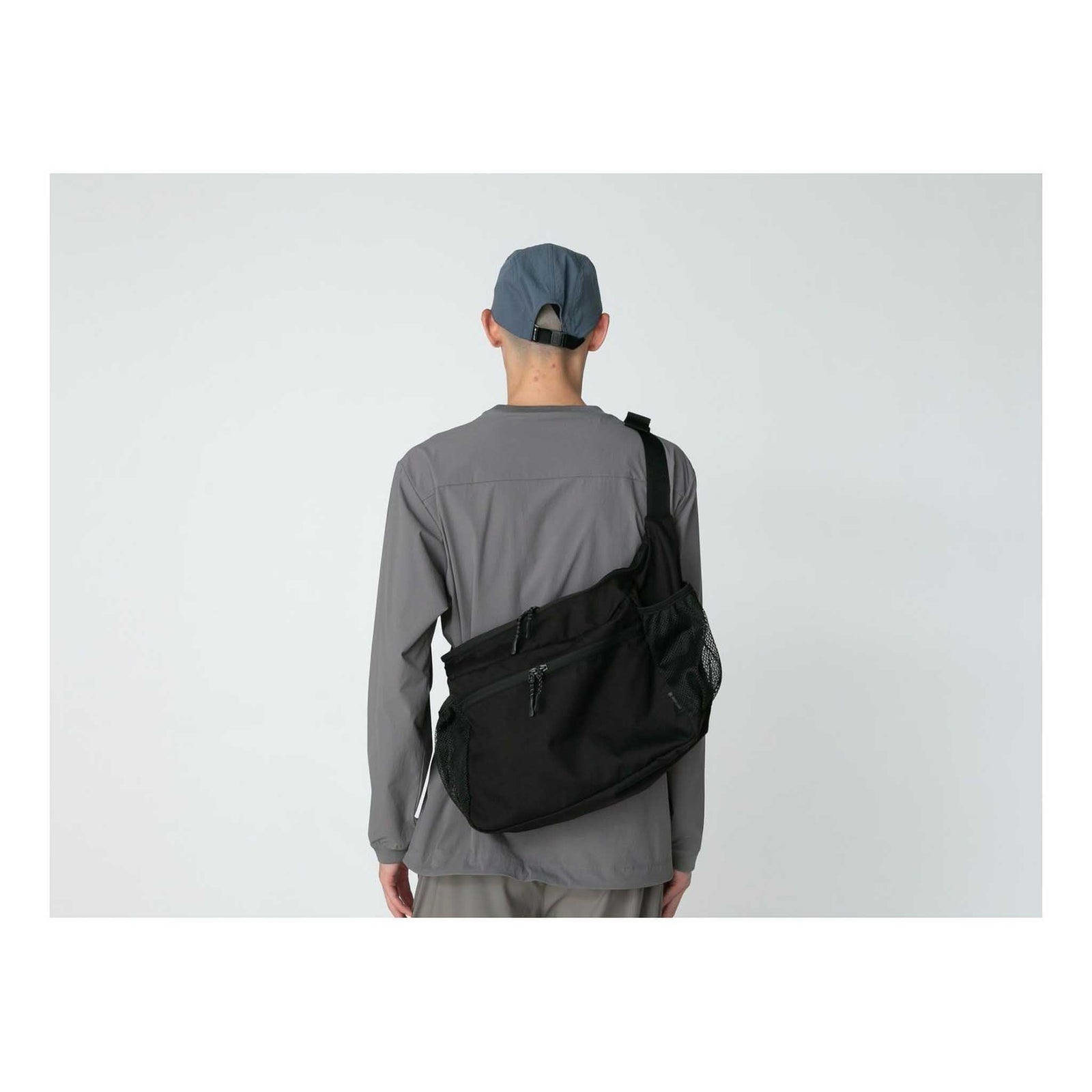 Everyday Use Middle Shoulder Bag Snow Peak AC-25SU40300012 Messenger Bags One Size / Grey