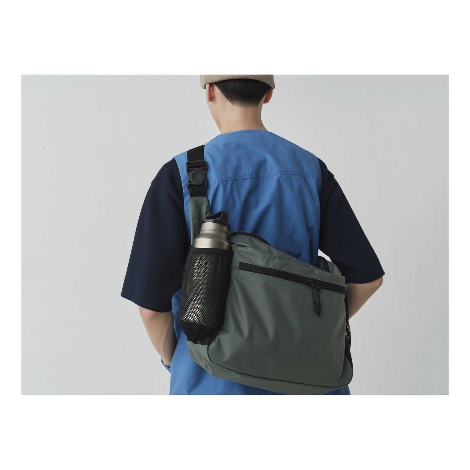 Everyday Use Middle Shoulder Bag Snow Peak AC-25SU40300066 Messenger Bags One Size / Olive