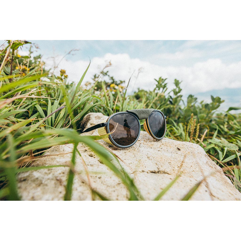 Strada Sunski SUN-ST-SAM Sunglasses One Size / Storm Sand Amber