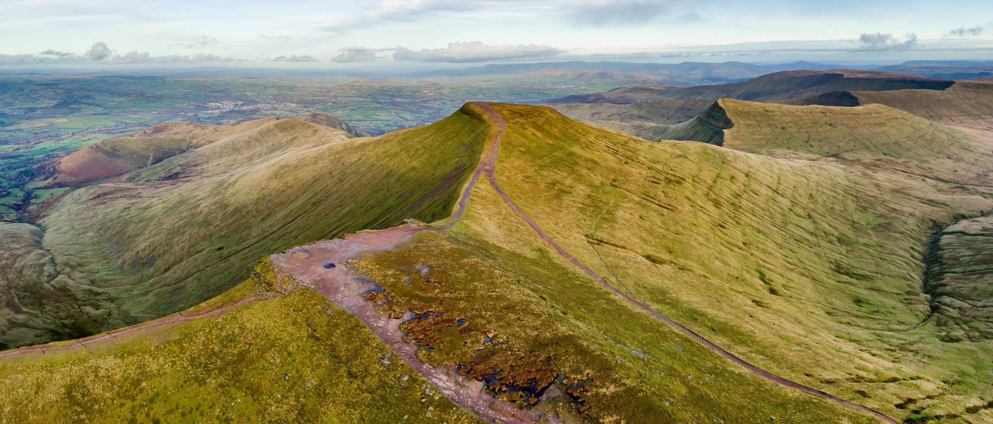 Six Great British Ridge Walks for Beginners