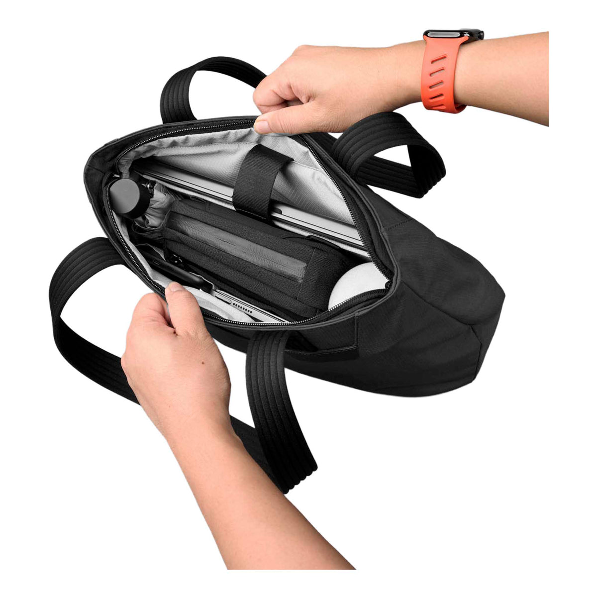 Flight Tote (S)
