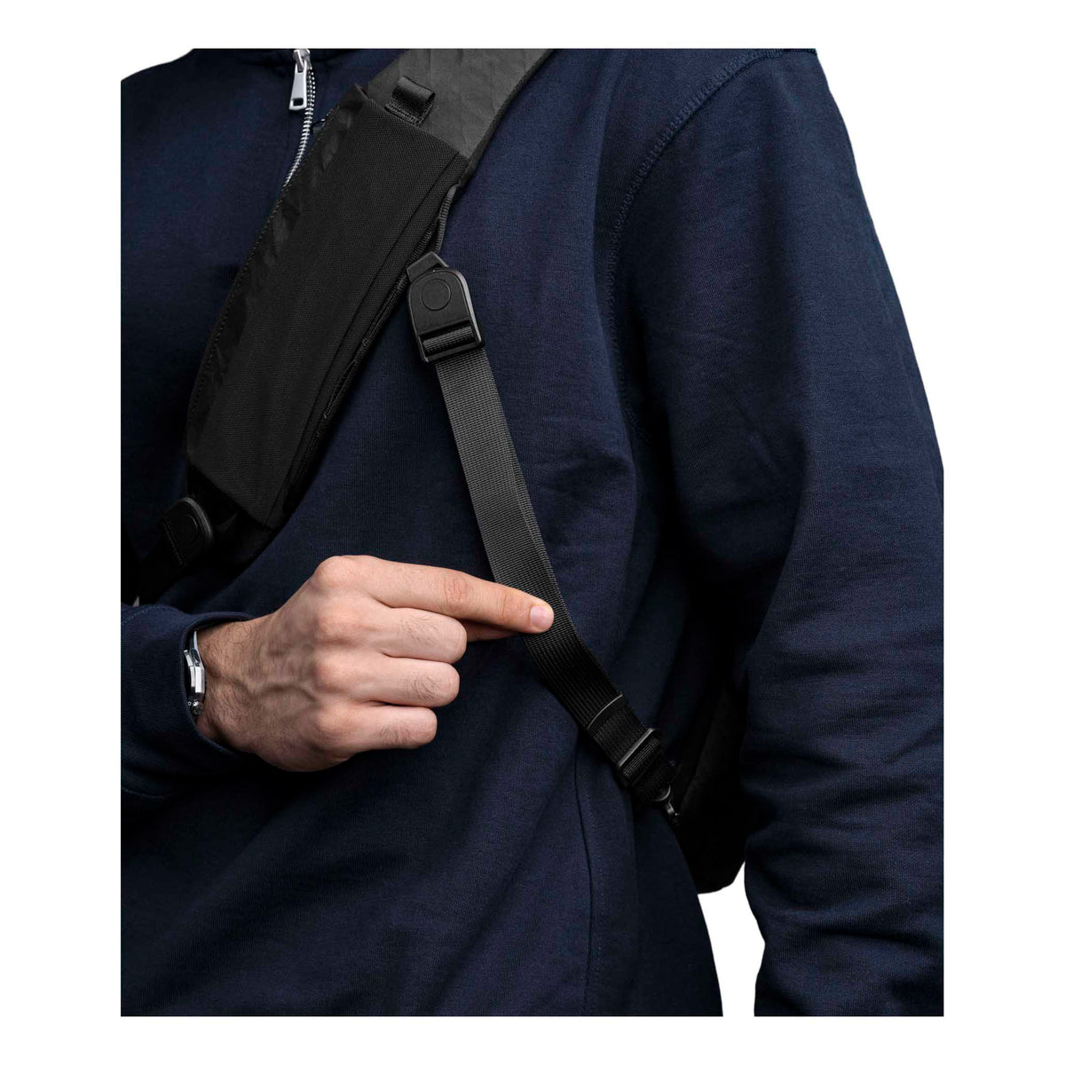 Metro Crossbody | Left Shoulder