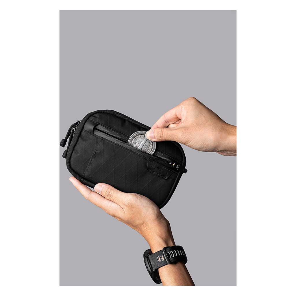Admin Pouch Pro Alpaka AD010271107 Pouches 0.5L / Black | X-Pac X42