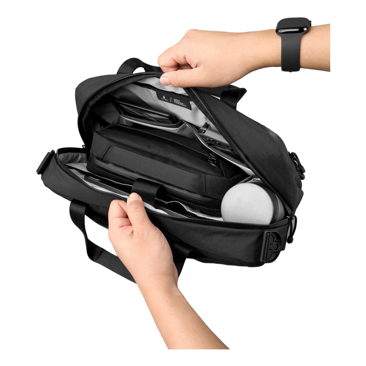 Bravo Brief | 14" Alpaka AA010910124 Briefcases 13L / Black Axoflux 400D Ripstop Nylon