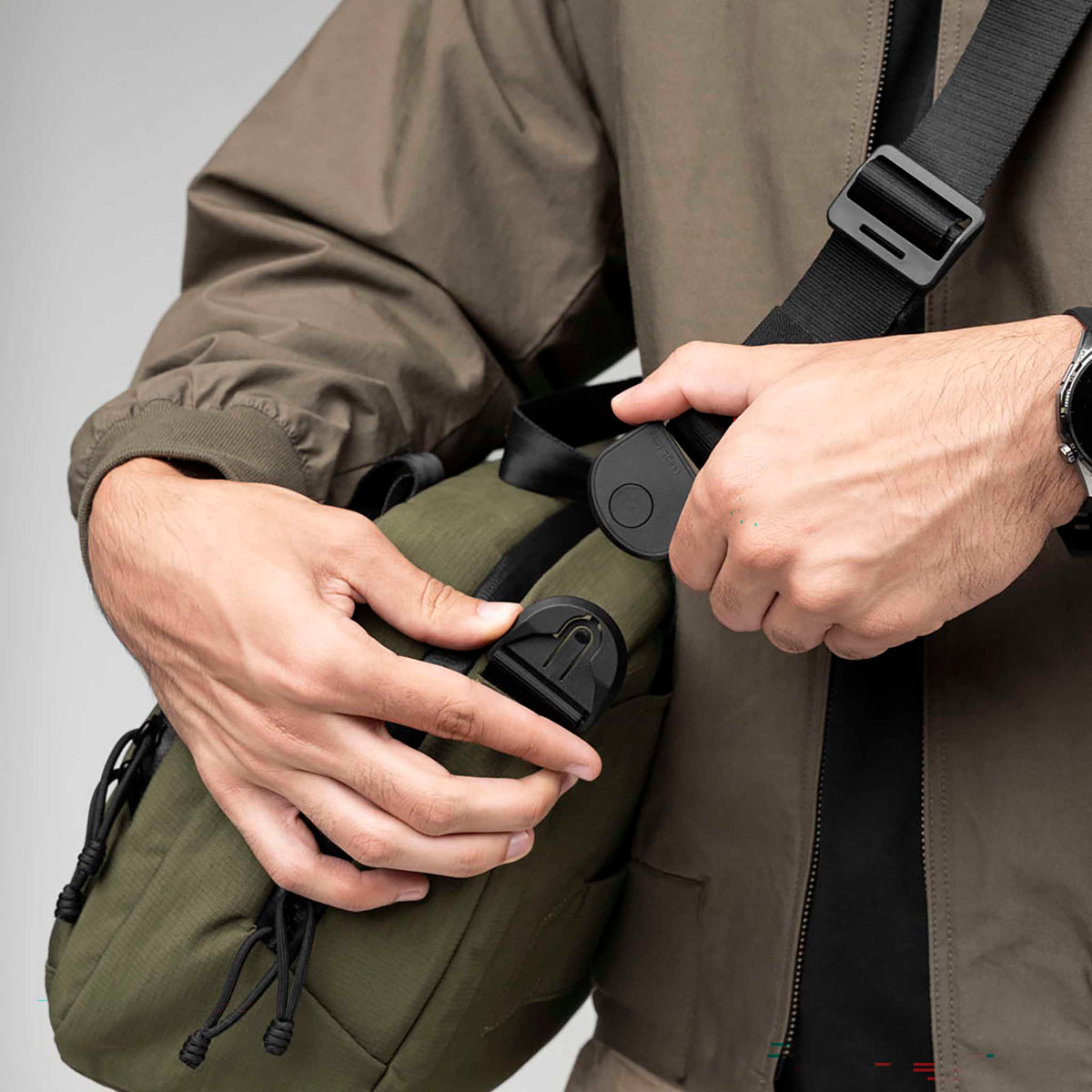 Bravo Brief | 14" Alpaka AA010910524 Briefcases 13L / Green Axoflux 400D Ripstop Nylon