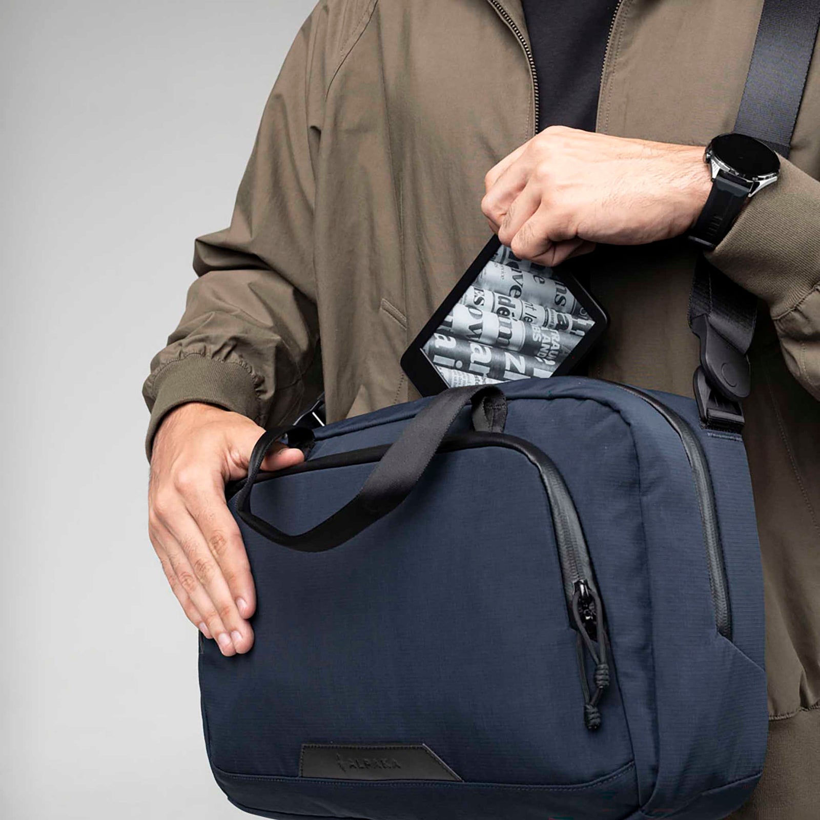 Bravo Brief | 14" Alpaka AA010910624 Briefcases 13L / Moonlight Blue Axoflux 400D Ripstop Nylon