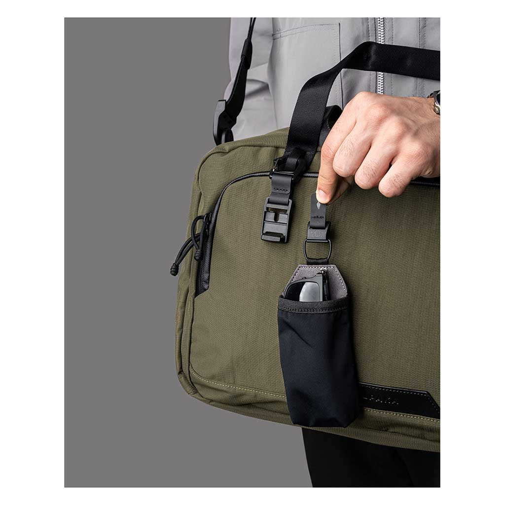 Bravo Brief Alpaka AA010820524 Briefcases 15L / Green | Axoflux 400D