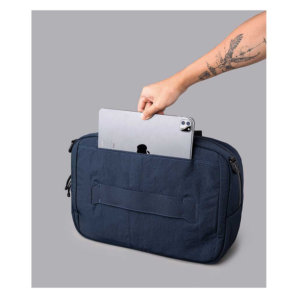 Bravo Brief Alpaka AA010820624 Briefcases 15L / Moonlight Blue | Axoflux 400D