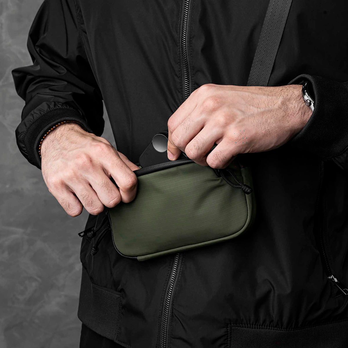 Bravo Passport Pouch Alpaka AD010990518 Wallets One Size / Green Axoflux 210D