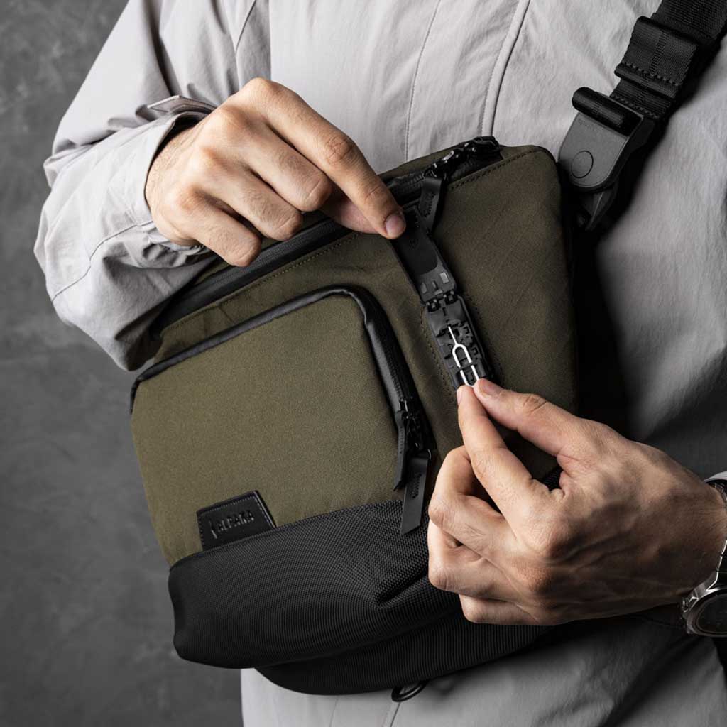 Bravo Sling Max V2 Alpaka AA100200522 Sling Bags 10L / Army Green Axogrid 300D
