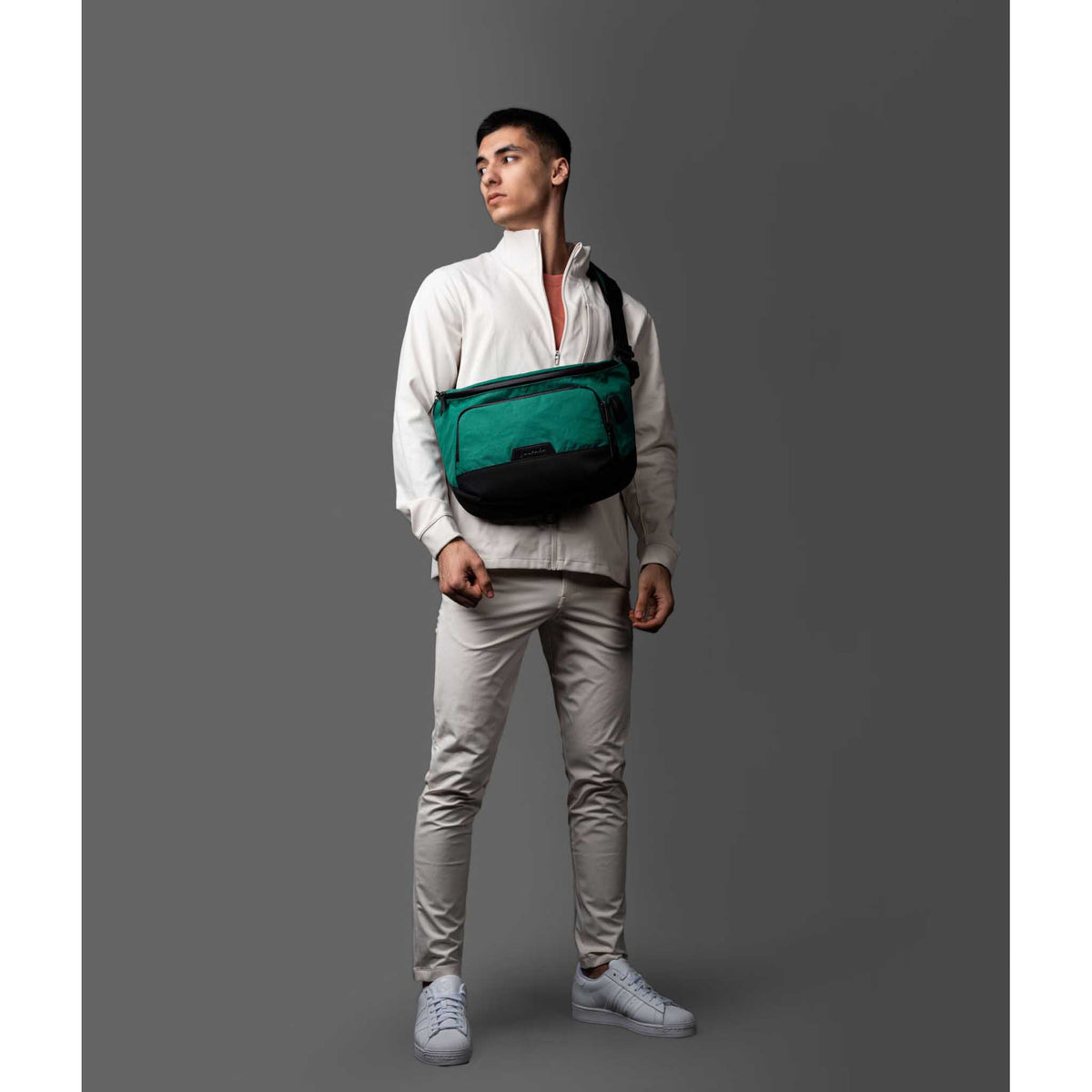 Bravo Sling Max V2 Alpaka AA100201103 Sling Bags 10L / Cadmium Green | X-Pac VX21