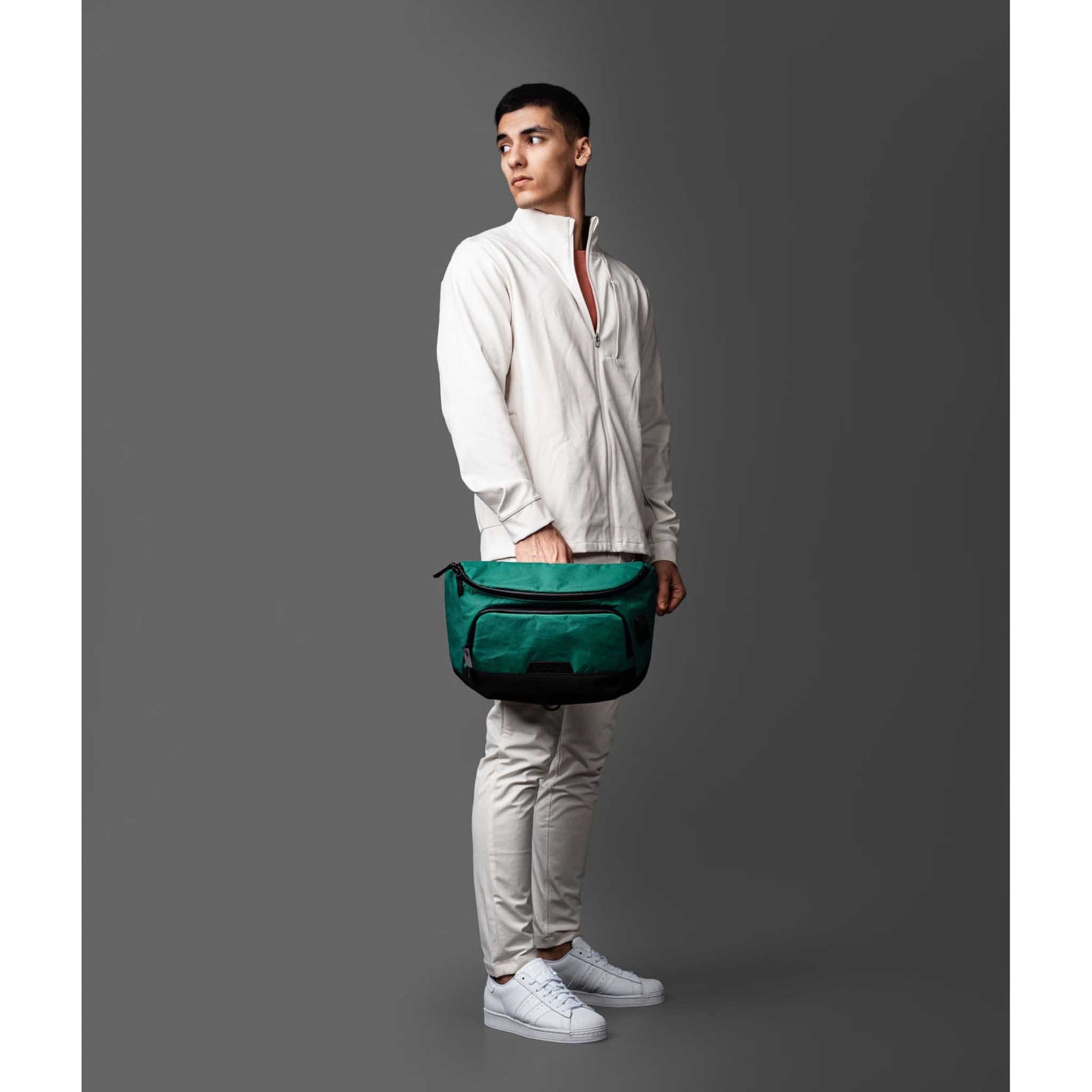 Bravo Sling Max V2 Alpaka AA100201103 Sling Bags 10L / Cadmium Green | X-Pac VX21