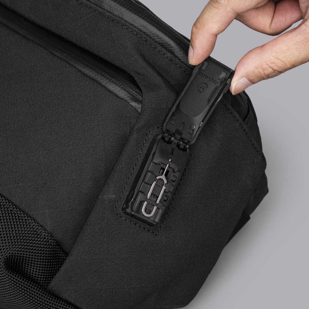 Bravo X Sling V2 Alpaka AA010100122 Sling Bags 6L / Black Axogrid 300D