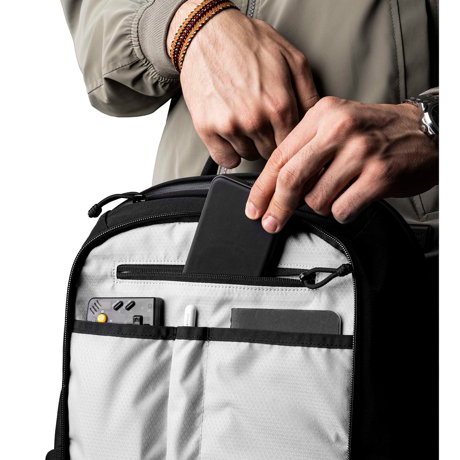 Elements Backpack Pro Alpaka AA010360124 Backpacks 26L / Black | Axoflux 400D Ripstop Nylon