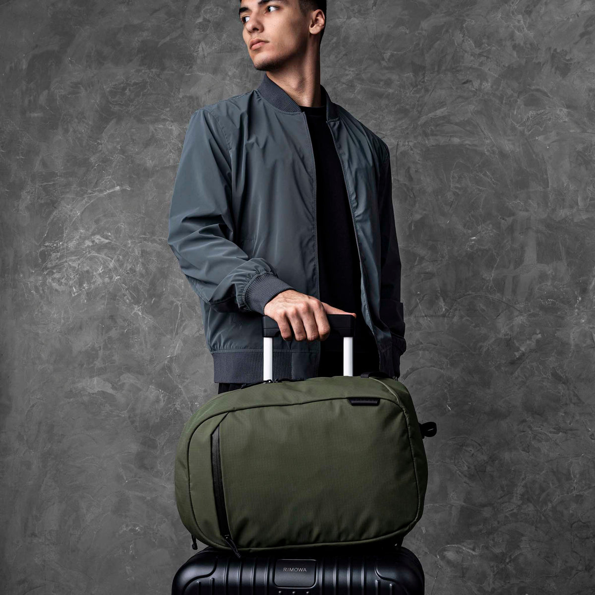 Essential Backpack 16L Alpaka AD010840518 Backpacks 16L / Green Axoflux 210D