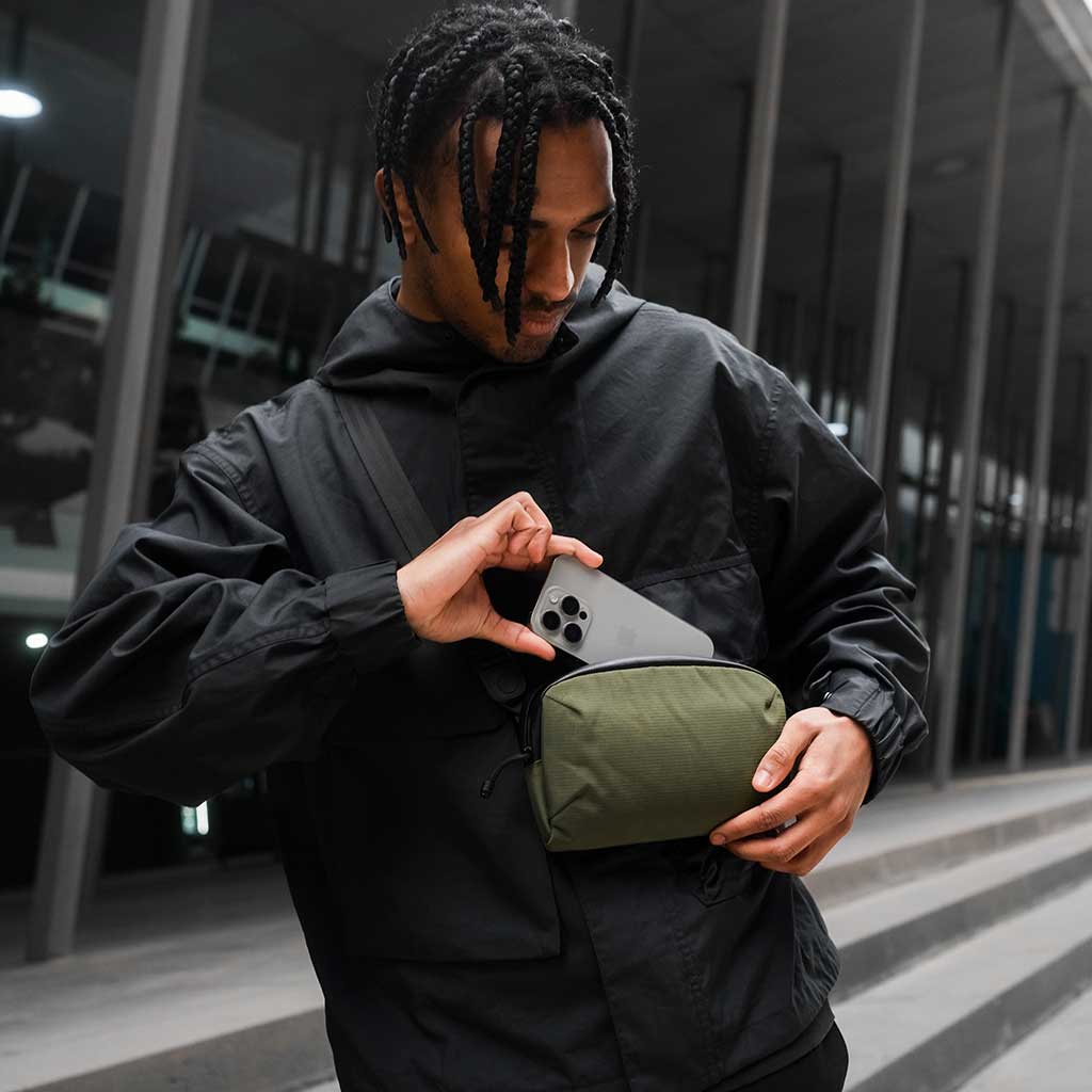 ALPAKA: NEW: The Elements Backpack Pro in Lighter Axoflux ALPAKA: NEW: The Elements Backpack Pro in Lighter Axoflux