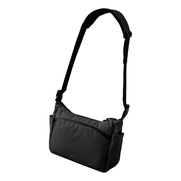 Alpaka | Flight Satchel | Commuter Satchel | Black | WildBounds