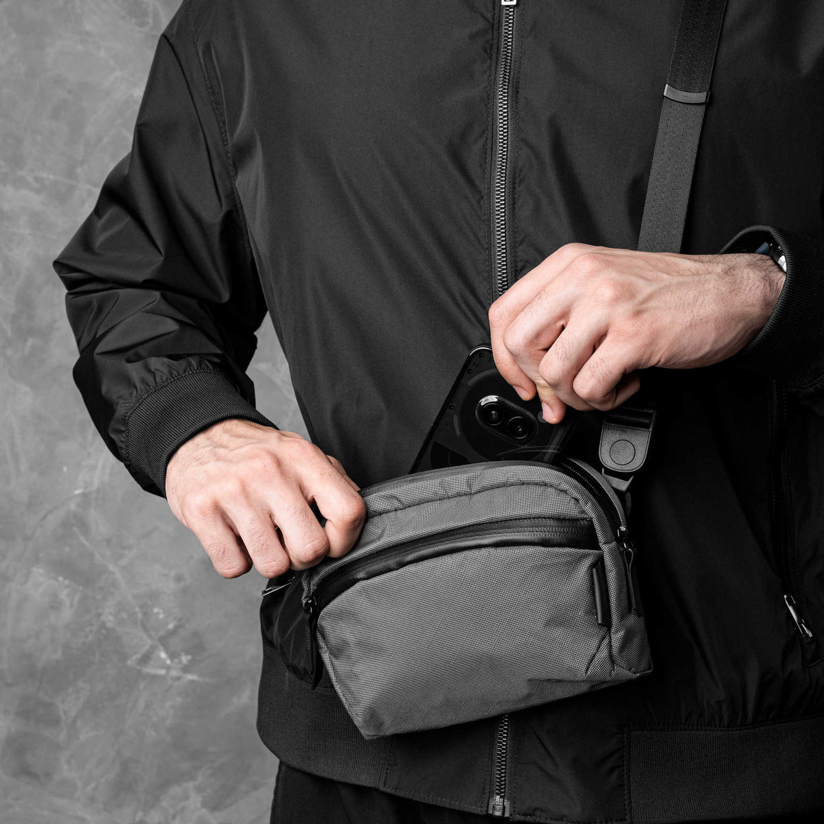 Flight Sling 1L Alpaka AA010530230 Sling Bags 1L / Grey Ultradyne 100D