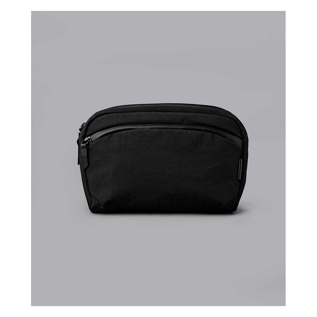 Flight Sling 2L Alpaka AA010460124 Sling Bags 2L / Black | Axoflux 400D