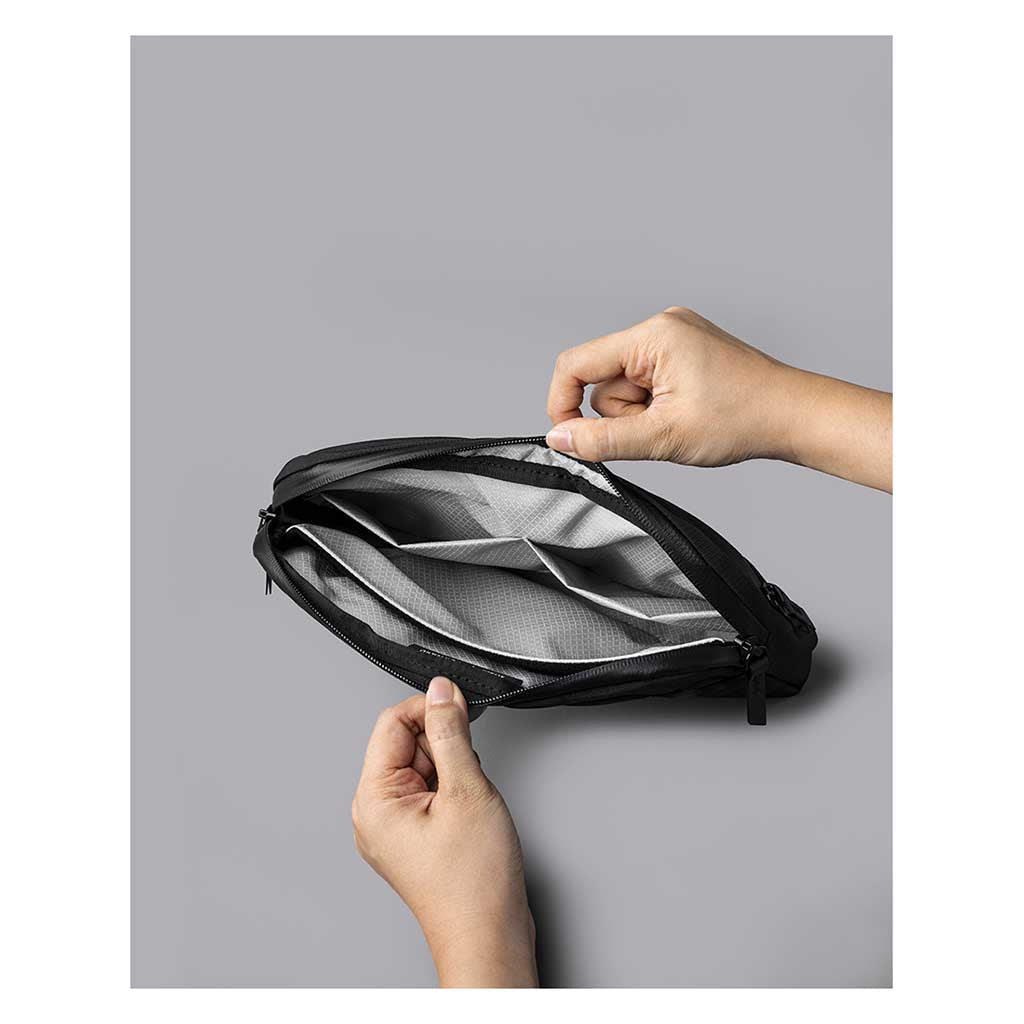 Flight Sling 2L Alpaka AA010460124 Sling Bags 2L / Black | Axoflux 400D