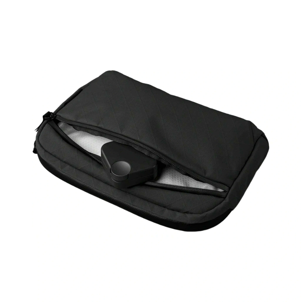 Flight Sling 2L Alpaka AA010460126 Sling Bags 2L / Black | Axogrid 210D