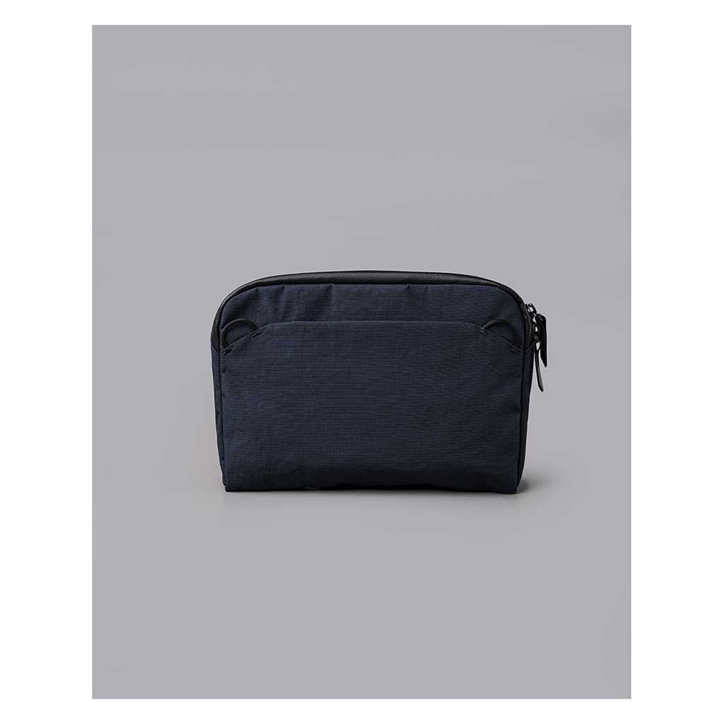 Flight Sling 2L Alpaka AA010460624 Sling Bags 2L / Blue | Axoflux 400D