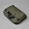 Flight Sling 2L Alpaka AA010460518 Sling Bags 2L / Green | Axoflux 210D