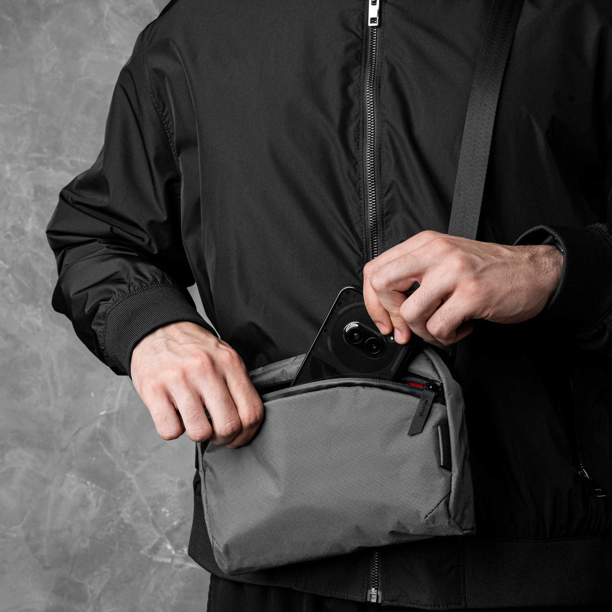 Flight Sling 2L Alpaka AA010460230 Sling Bags 2L / Grey Ultradyne 100D
